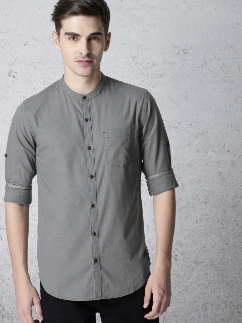 

Ecko Unltd Men Grey Slim Fit Solid Casual Shirt