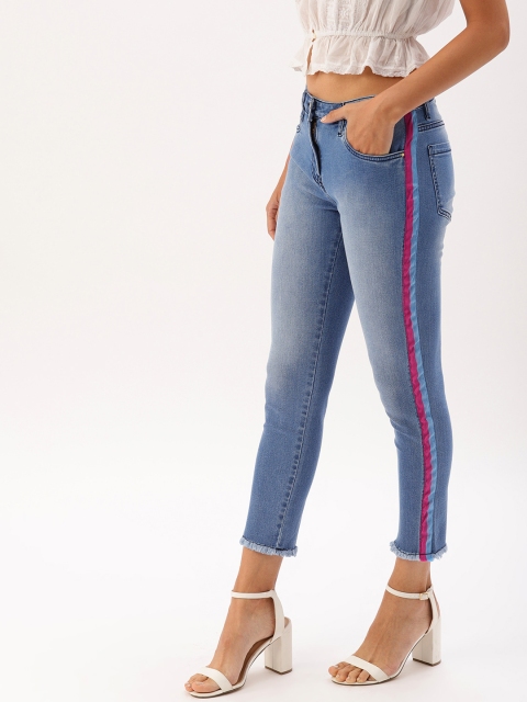 

DressBerry Women Blue Skinny Fit Mid-Rise Clean Look Stretchable Cropped Jeans