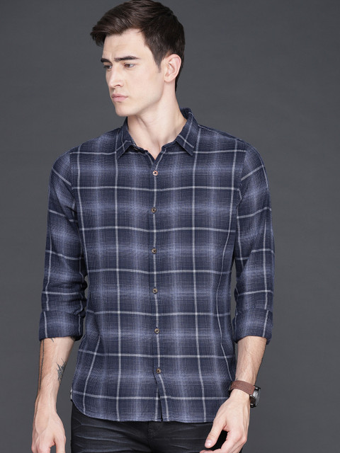 

WROGN Men Navy Blue Slim Fit Checked Casual Shirt