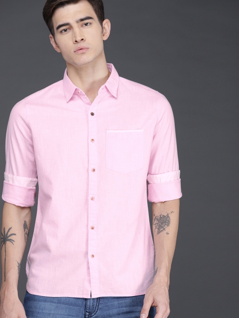 

WROGN Men Pink Regular Fit Solid Casual Shirt