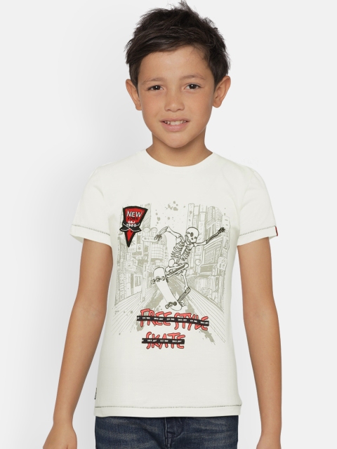 

Gini and Jony Boys White Printed Round Neck T-shirt