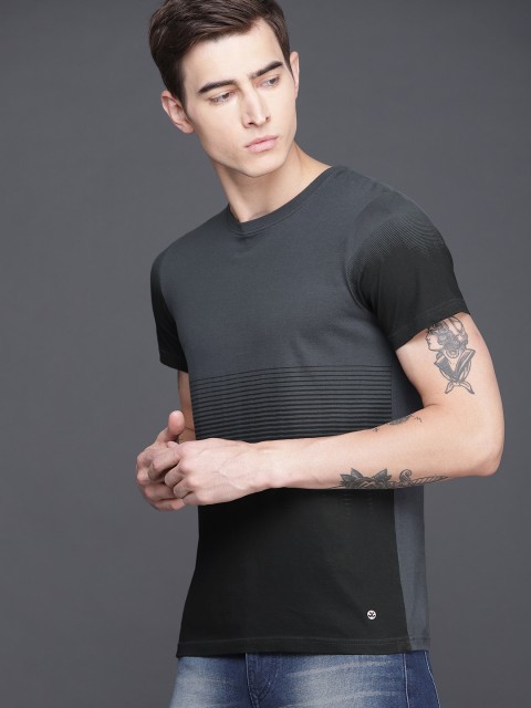 

WROGN Men Charcoal Grey & Black Striped T-shirt