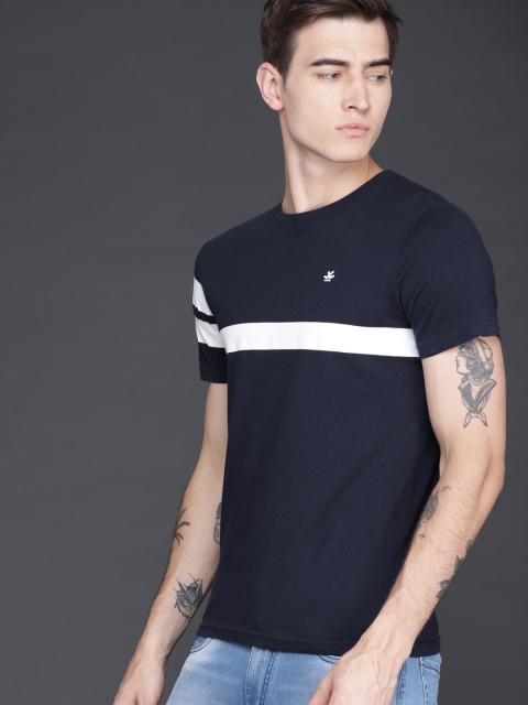 

WROGN Men Navy Blue Slim Fit Solid Round Neck T-shirt