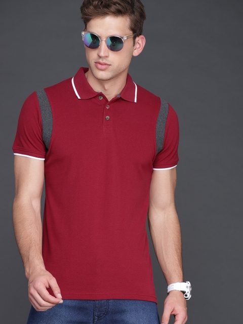 

WROGN Men Red Slim Fit Solid Polo Collar T-shirt