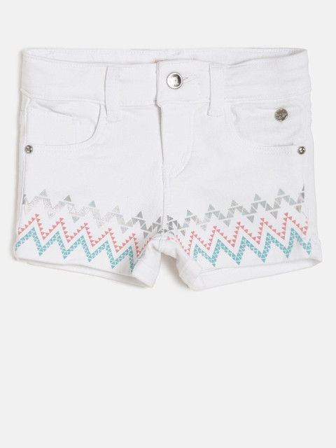 

Gini and Jony Girls White Solid Regular Fit Regular Shorts