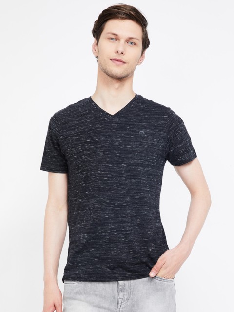

Bossini Men Navy Blue Solid V-Neck T-shirt