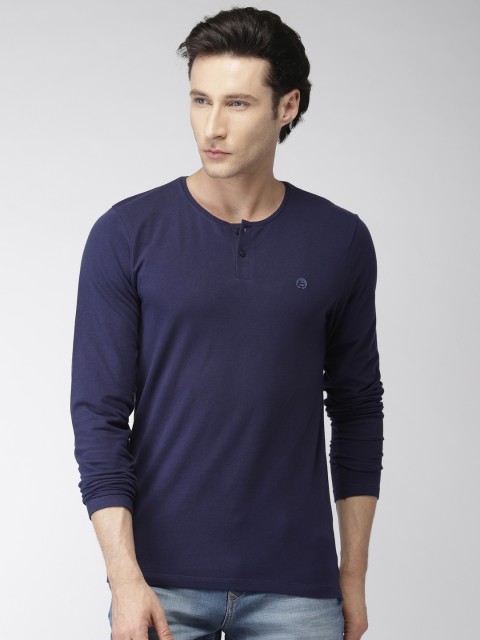 

Bossini Men Navy Blue Solid Henley Neck T-shirt