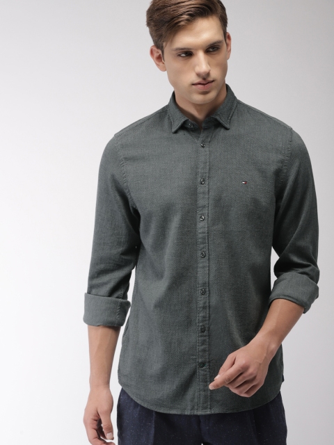 

Tommy Hilfiger Men Charcoal Grey Regular Fit Self Design Casual Shirt