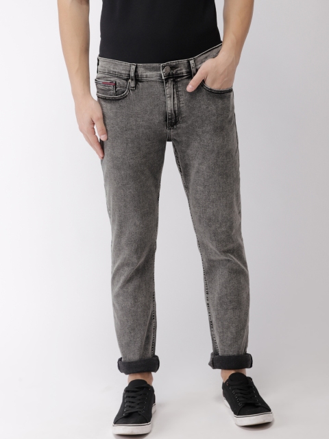 

Tommy Hilfiger Men Grey Slim Fit Mid-Rise Clean Look Stretchable Jeans