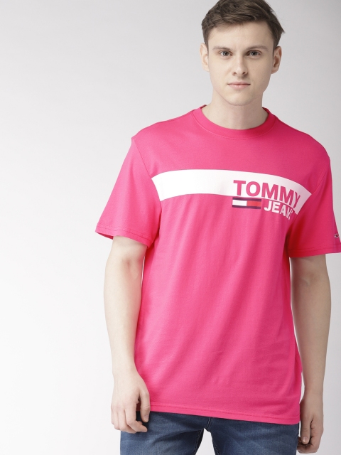 

Tommy Hilfiger Men Pink Regular Fit Printed Round Neck T-shirt