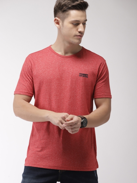 

Tommy Hilfiger Men Red Solid Round Neck T-shirt
