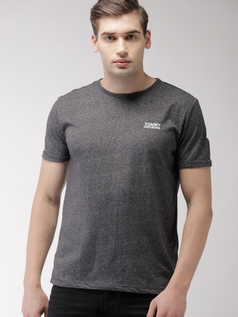 

Tommy Hilfiger Men Black Solid Round Neck T-shirt