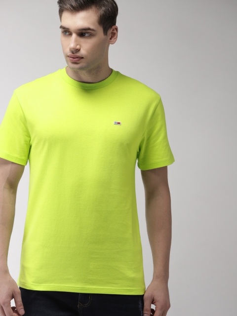 

Tommy Hilfiger Men Lime Green Solid Round Neck T-shirt