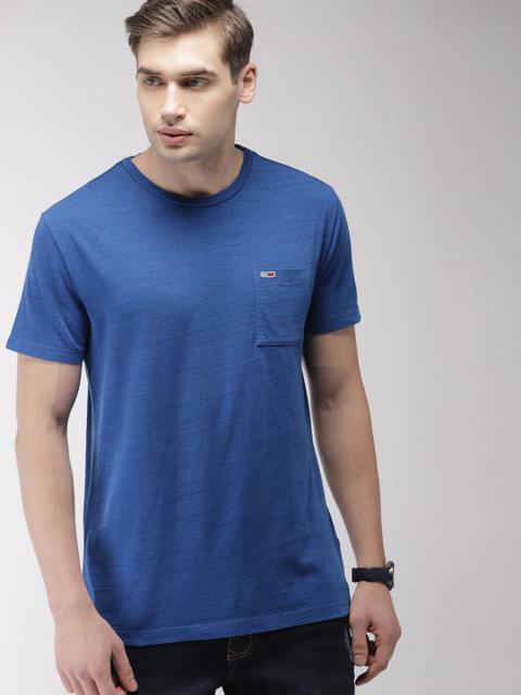 

Tommy Hilfiger Men Blue Solid Round Neck T-shirt