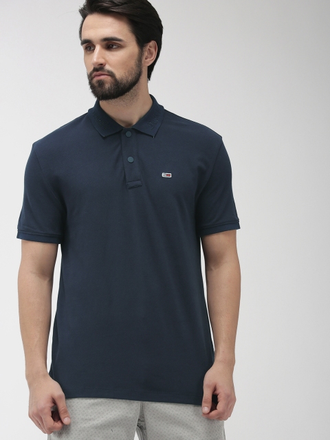 

Tommy Hilfiger Men Navy Blue Solid Polo Collar T-shirt