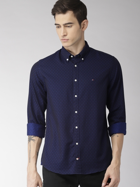 

Tommy Hilfiger Men Navy Blue Regular Fit Printed Casual Shirt