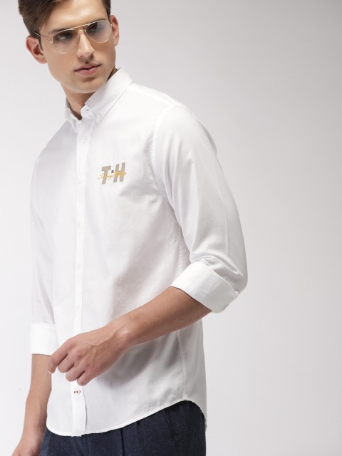

Tommy Hilfiger Men White Regular Fit Solid Casual Shirt