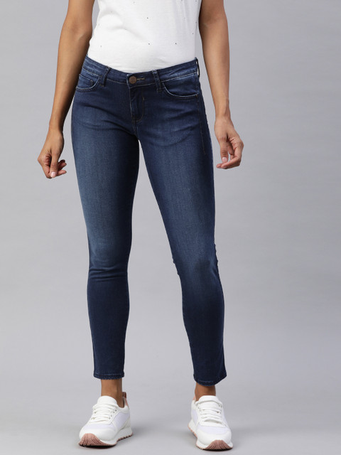 

Wrangler Women Blue Skinny Fit Low-Rise Clean Look Jeans