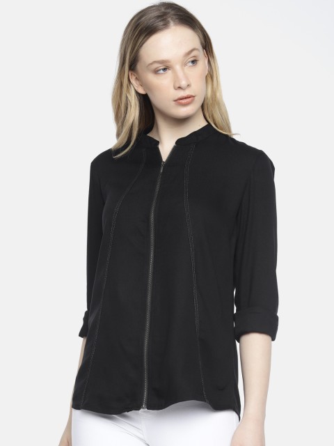 

Wrangler Women Black Clara Regular Fit Solid Casual Shirt