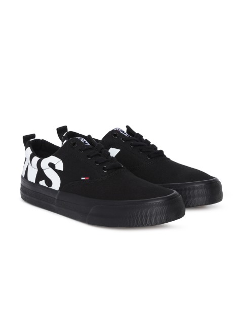 

Tommy Hilfiger Men Black Printed Sneakers