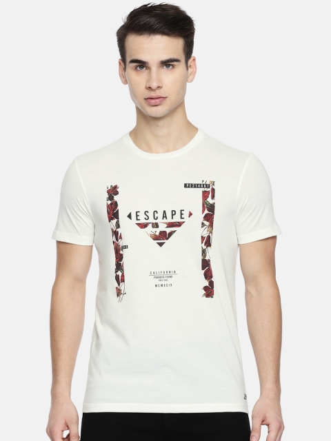 

Peter England Casuals Men Off-White Printed Round Neck T-shirt