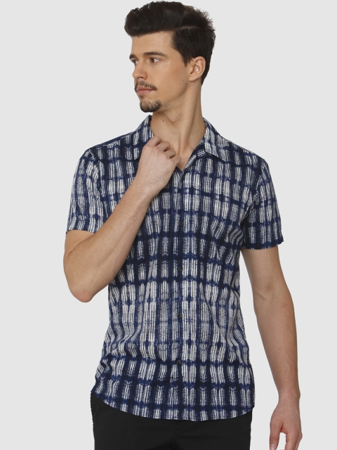 

SELECTED Men Blue & Off-White Regular Fit Printed Casual Shirt