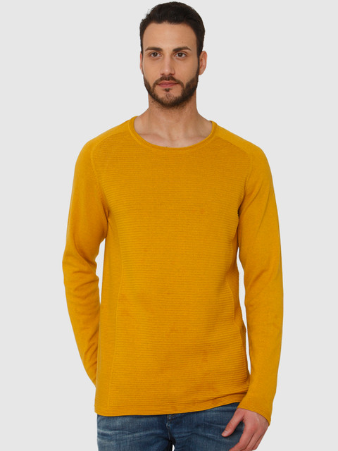 

SELECTED Men Yellow Solid Round Neck T-shirt