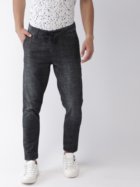 

Mast & Harbour Men Blue Carrot Regular Fit Mid-Rise Clean Look Stretchable Jeans