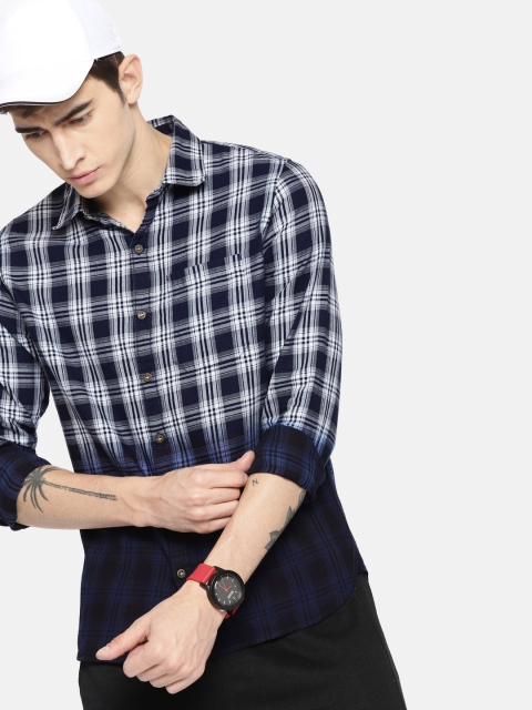 

SINGLE Men Navy Blue & White Slim Fit Checked Casual Shirt