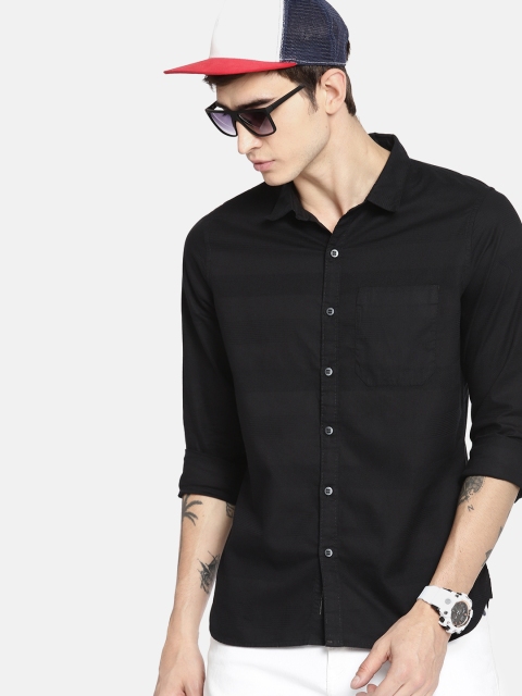 

SINGLE Men Black Slim Fit Solid Casual Shirt