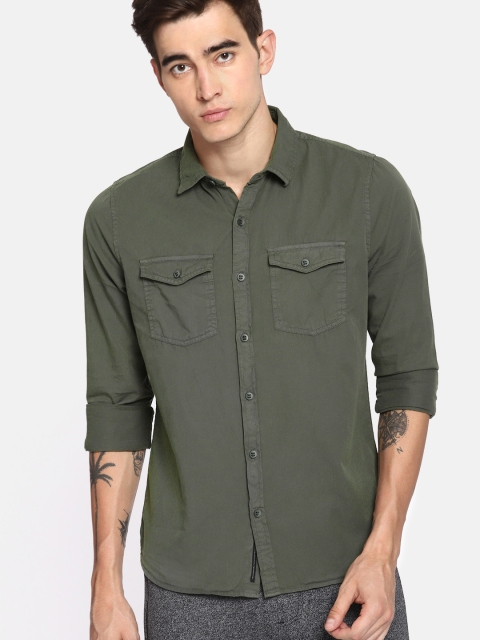 

SINGLE Men Olive Green Regular Fit Solid Casual Shirt