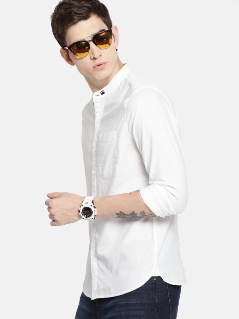 

SINGLE Men White Slim Fit Solid Casual Shirt