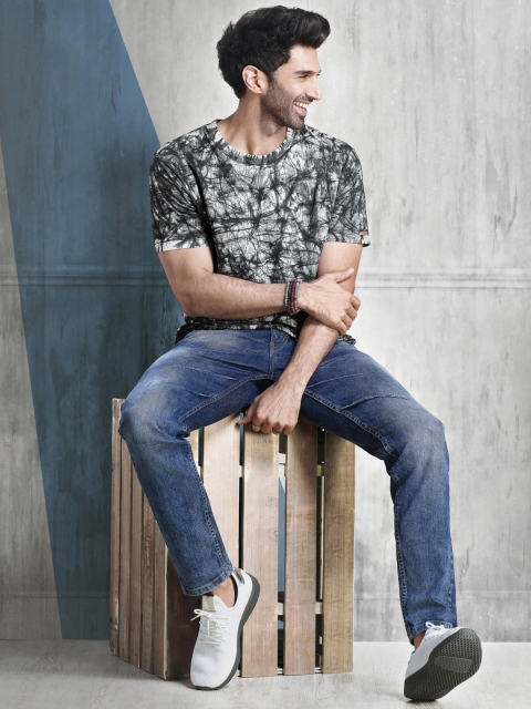 

SINGLE Men Green Printed Round Neck T-shirt