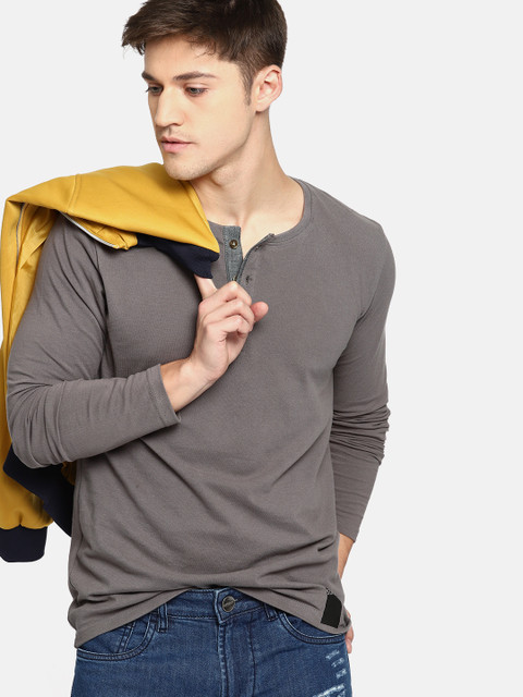 

SINGLE Men Charcoal Solid Henley Neck T-shirt