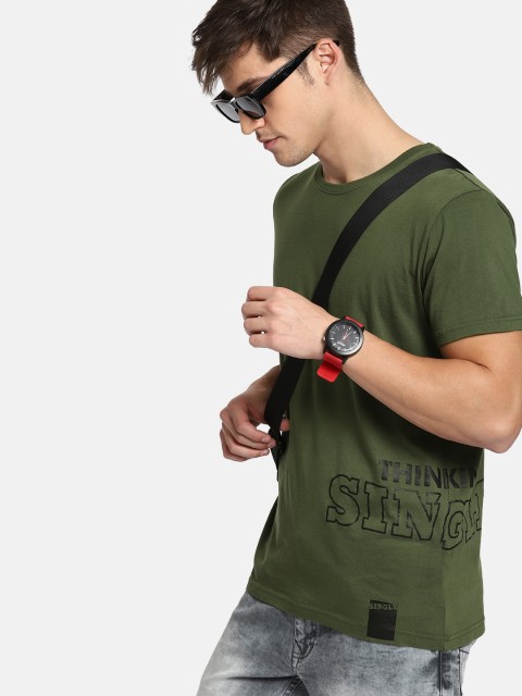 

SINGLE Men Olive Green Solid Round Neck T-shirt