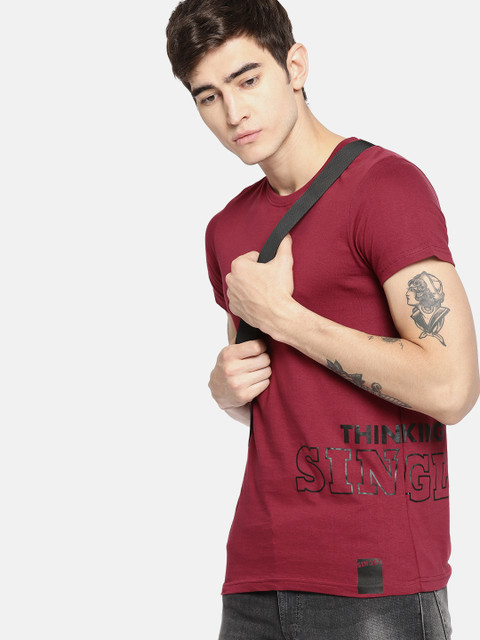 

SINGLE Men Maroon Printed Round Neck T-shirt