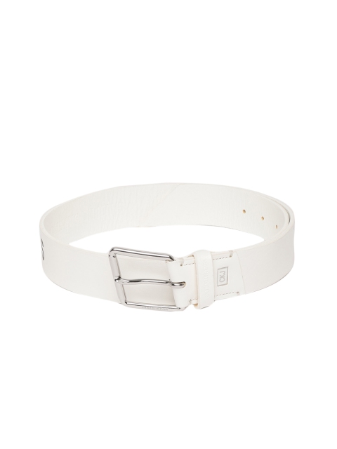 

Calvin Klein Men White Solid Leather Belt