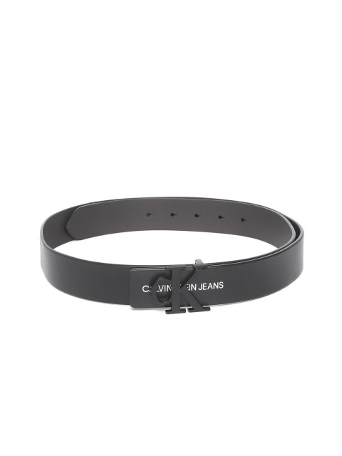 

Calvin Klein Men Black Solid Leather Reversible Belt