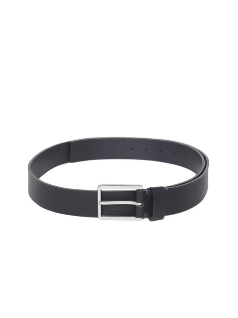 

Calvin Klein Men Black Solid Leather Belt