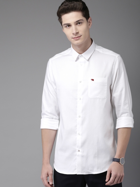 

THE BEAR HOUSE Men White Slim Fit Self Design Smart Casual Shirt