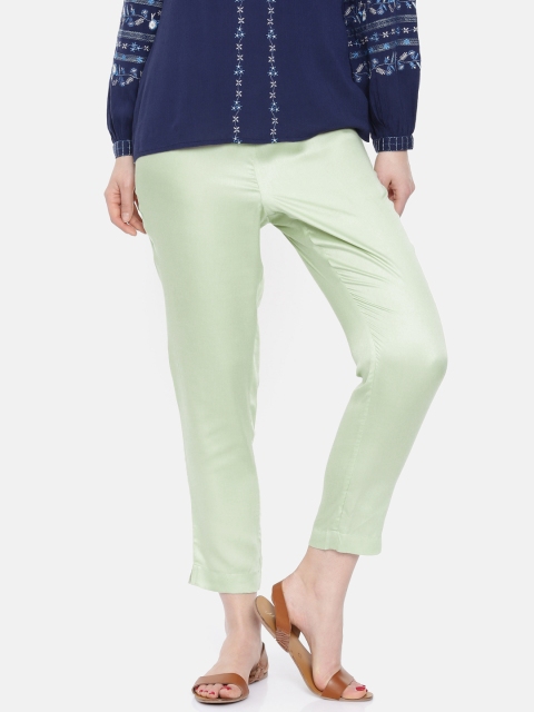 

Melange by Lifestyle Women Green Regular Fit Solid Cropped Regular Trousers