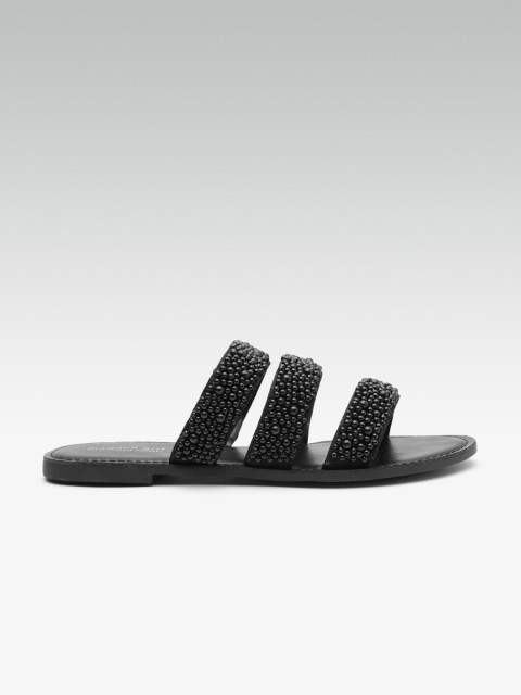 

Steve Madden Women Black Beaded Open Toe Flats