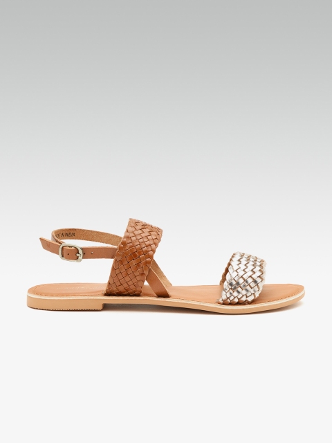 

Steve Madden Women Rose Gold-Toned & Brown Basketweave Textured Leather Open Toe Flats