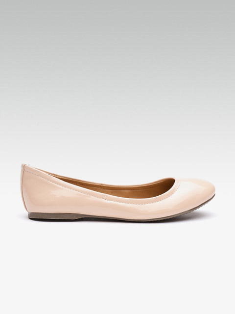

Steve Madden Women Beige Solid Ballerinas