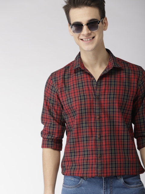 

Mast & Harbour Men Rust Red & Navy Blue Slim Fit Checked Casual Shirt