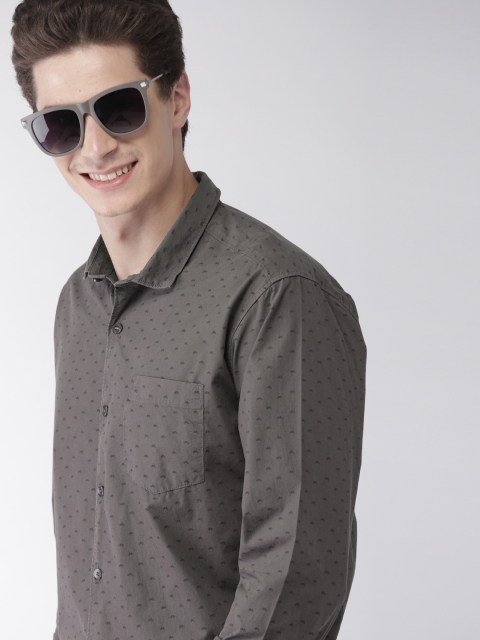 

Mast & Harbour Men Charcoal Regular Fit Printed Casual Shirt