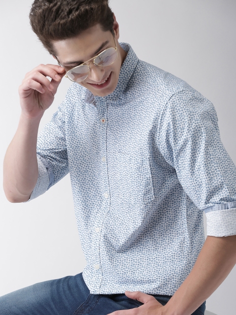 

Mast & Harbour Men Off-White & Blue Regular Fit Printed Casual Shirt