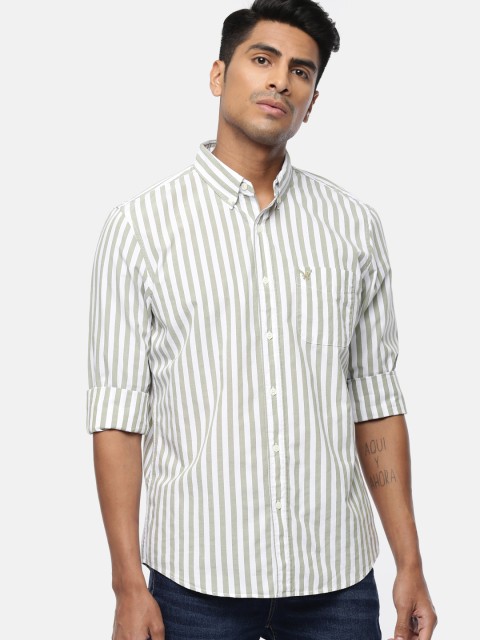 

AMERICAN EAGLE OUTFITTERS Men Olive Green & White Regular Fit Striped Casual Shirt