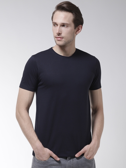 

Fort Collins Men Navy Blue Solid Round Neck T-shirt