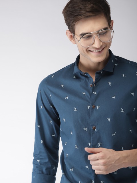

Mast & Harbour Men Blue Slim Fit Printed Casual Shirt